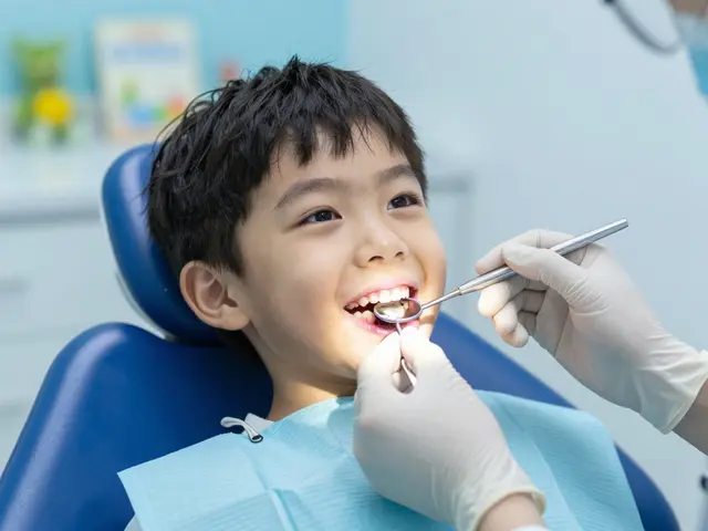 Zubní kámen u dětí: Jak ho účinně odstranit doma?